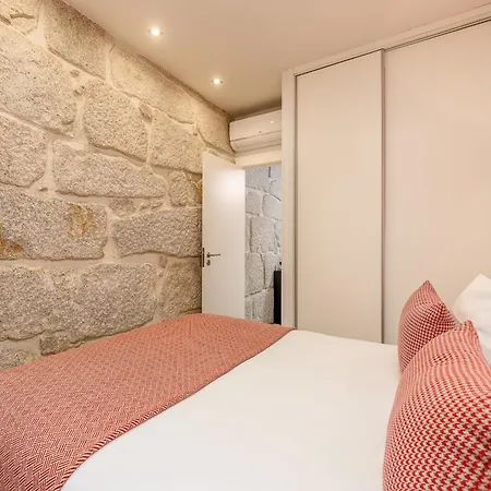 Stylish River View In Apartman Porto