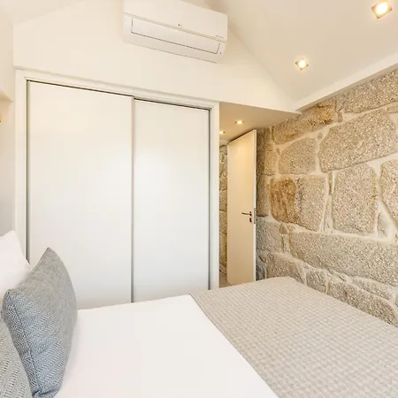 Apartman Stylish River View In *