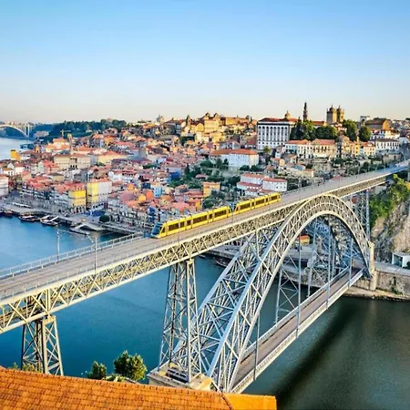 Stylish River View In 포르투